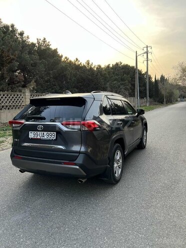 Toyota RAV4 2019, 106,000 km - 2.0 l - Bakı
