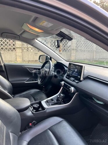 Toyota RAV4 2019, 106,000 km - 2.0 l - Bakı