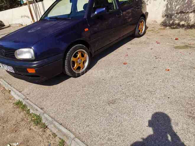 Volkswagen Golf 1993, 300,000 km - 2.0 l - Bakı