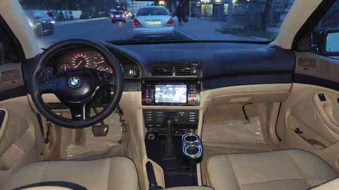 BMW 525 1998, 322,000 km - 2.5 l - Bakı