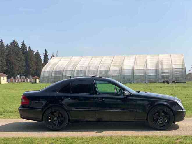 Mercedes E 220 2006, 249,000 km - 2.2 l - Lənkəran