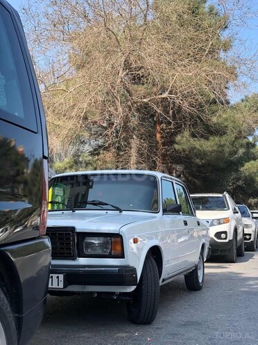 LADA (VAZ) 2107 2004, 175,000 km - 1.6 l - Bakı