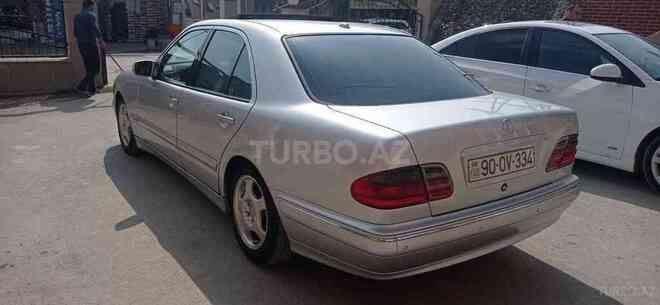 Mercedes E 270 2000, 392,000 km - 2.7 l - Bakı