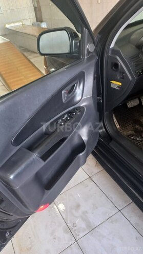 Hyundai Tucson 2009, 198,000 km - 2.7 л - Bakı