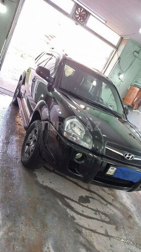 Hyundai Tucson 2009, 198,000 km - 2.7 л - Bakı
