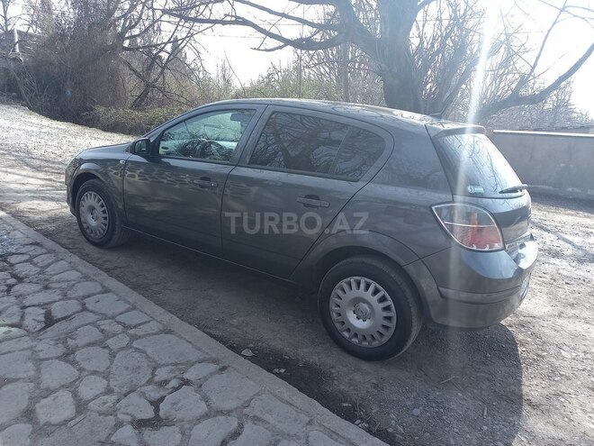 Opel Astra 2009, 308,465 km - 1.3 l - Zaqatala