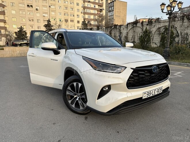 Toyota Highlander 2021, 24,000 km - 2.5 l - Bakı