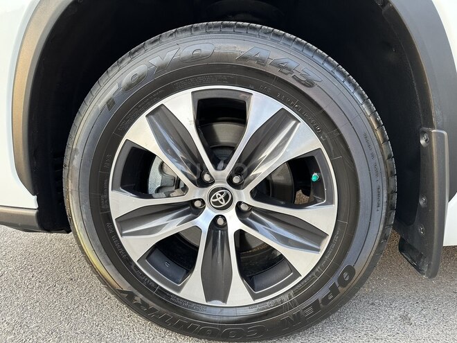 Toyota Highlander 2021, 24,000 km - 2.5 l - Bakı