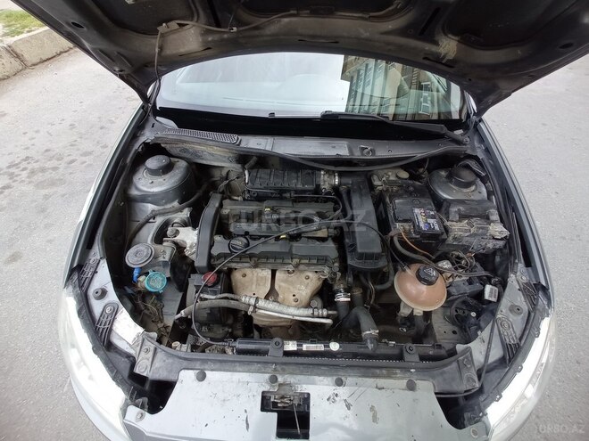 Iran Khodro Runna 2014, 250,000 km - 1.6 l - Bakı