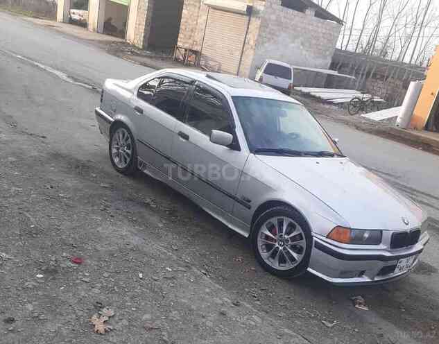 BMW 320 1992, 320,000 km - 2.0 l - Ağdaş