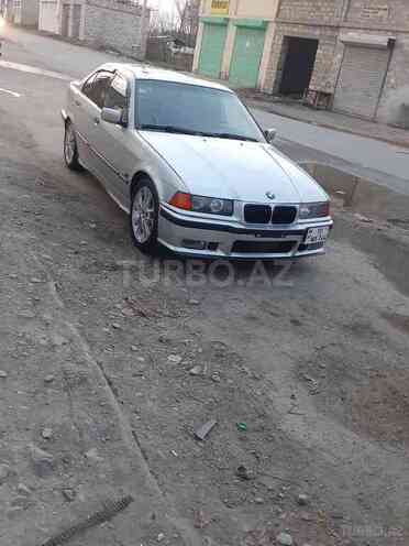 BMW 320 1992, 320,000 km - 2.0 l - Ağdaş