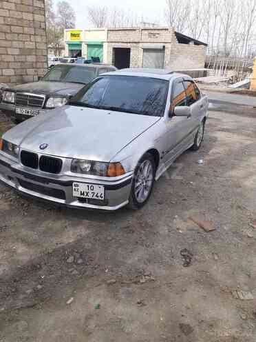 BMW 320 1992, 320,000 km - 2.0 l - Ağdaş