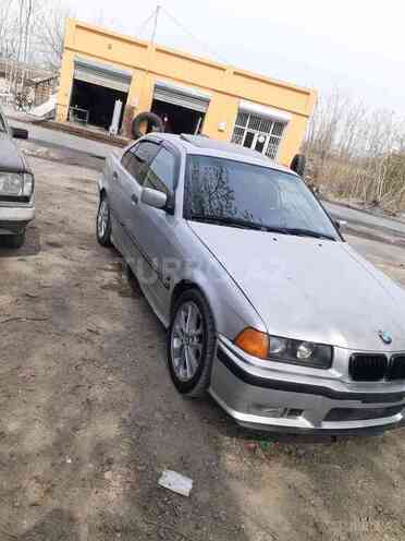 BMW 320 1992, 320,000 km - 2.0 l - Ağdaş