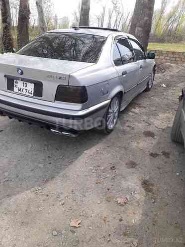 BMW 320 1992, 320,000 km - 2.0 l - Ağdaş
