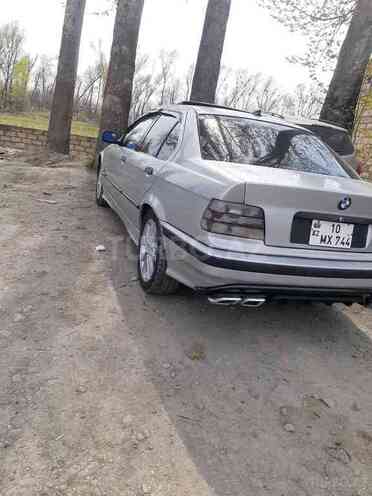 BMW 320 1992, 320,000 km - 2.0 l - Ağdaş