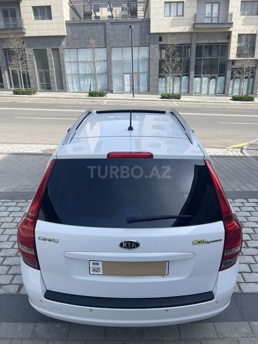 Kia Ceed 2010, 219,900 km - 1.6 l - Bakı