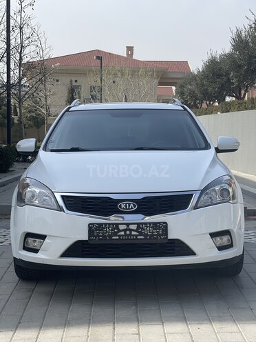 Kia Ceed 2010, 219,900 km - 1.6 l - Bakı
