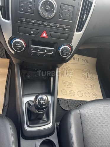 Kia Ceed 2010, 219,900 km - 1.6 l - Bakı