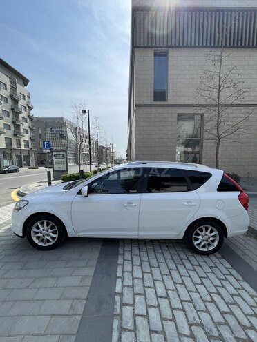 Kia Ceed 2010, 219,900 km - 1.6 l - Bakı
