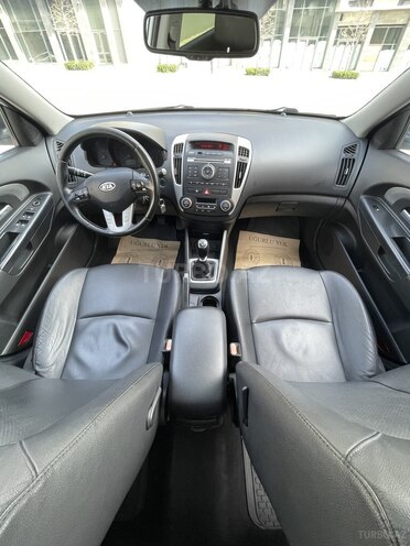 Kia Ceed 2010, 219,900 km - 1.6 l - Bakı