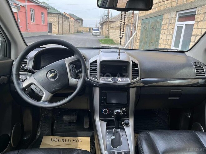 Chevrolet Captiva 2011, 144,000 km - 2.4 l - Quba