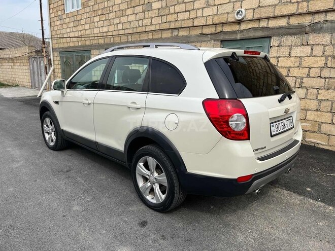 Chevrolet Captiva 2011, 144,000 km - 2.4 l - Quba
