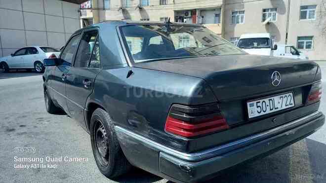 Mercedes E 230 1990, 375,000 km - 2.3 л - Sumqayıt