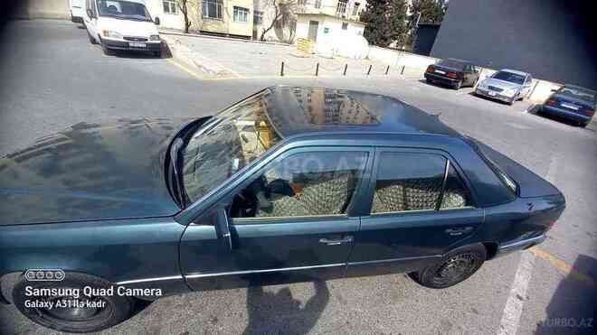 Mercedes E 230 1990, 375,000 km - 2.3 л - Sumqayıt