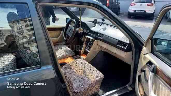 Mercedes E 230 1990, 375,000 km - 2.3 л - Sumqayıt