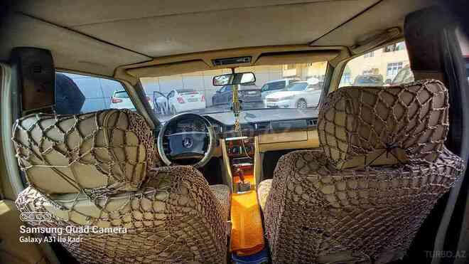 Mercedes E 230 1990, 375,000 km - 2.3 л - Sumqayıt