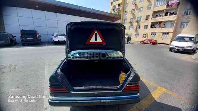 Mercedes E 230 1990, 375,000 km - 2.3 л - Sumqayıt