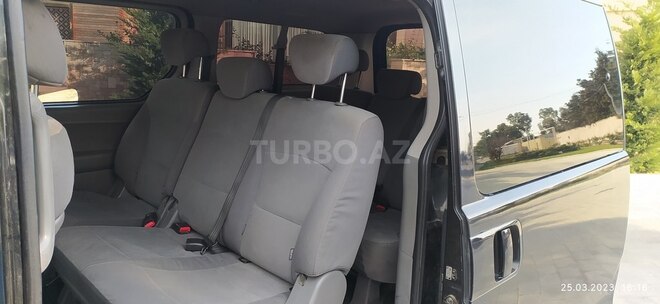 Hyundai H-1 2010, 498,880 km - 2.5 l - Bakı
