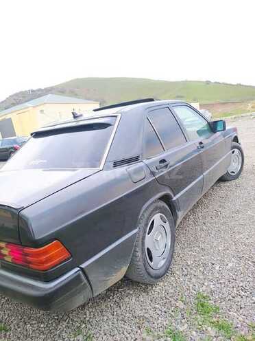 Mercedes 190 1992, 348,000 km - 2.0 l - Qazax