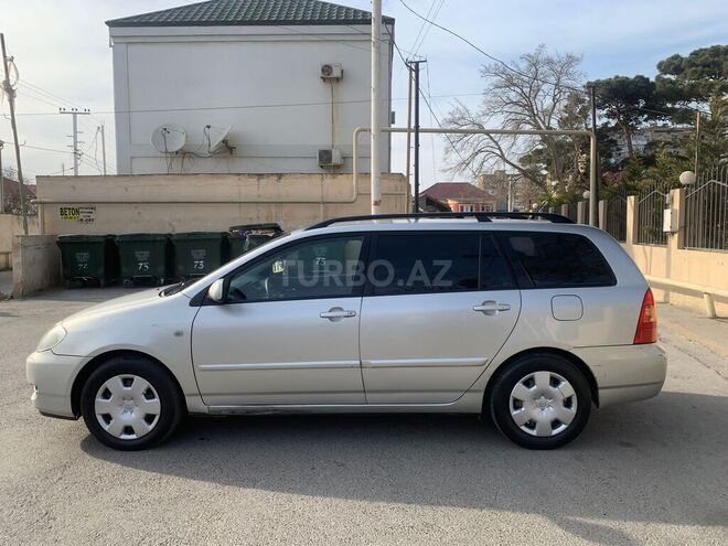 Toyota Corolla 2005, 390,000 km - 1.4 l - Bakı