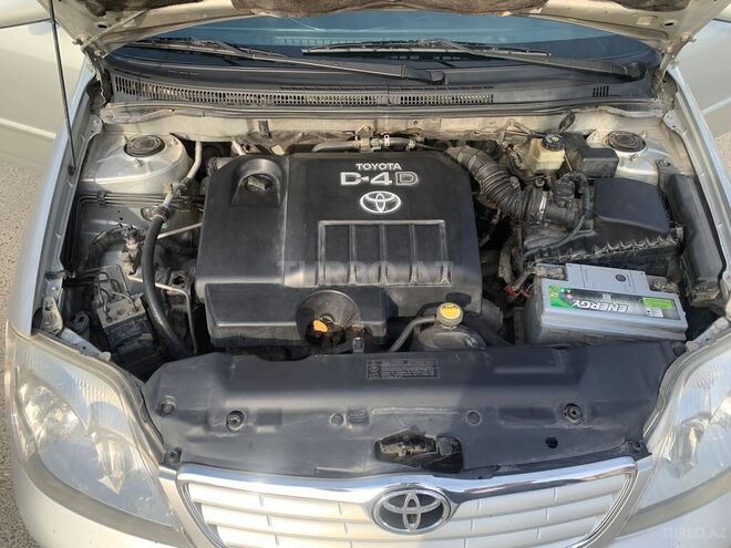 Toyota Corolla 2005, 390,000 km - 1.4 l - Bakı