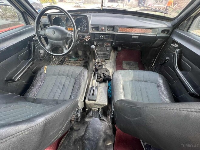GAZ 31029 1993, 300,000 km - 2.3 l - Beyləqan