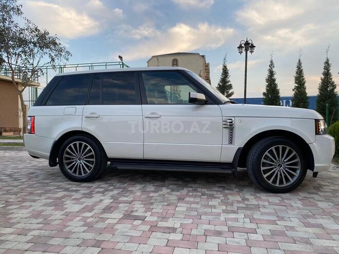 Land Rover Range Rover 2008, 190,000 km - 4.2 l - Naftalan