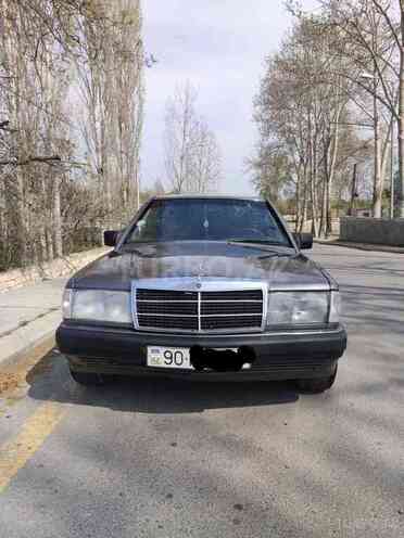 Mercedes 190 1990, 250,000 km - 2.0 l - Göyçay