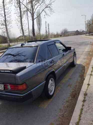 Mercedes 190 1990, 250,000 km - 2.0 l - Göyçay