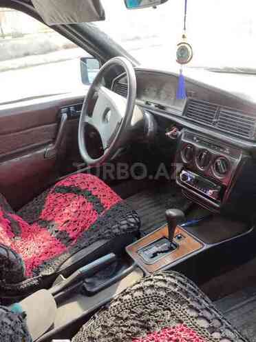 Mercedes 190 1990, 250,000 km - 2.0 l - Göyçay