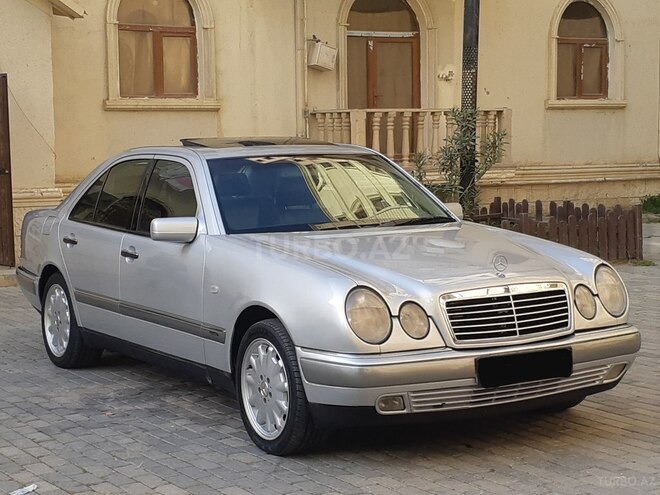 Mercedes E 320 1999, 355,000 km - 3.2 l - Bakı