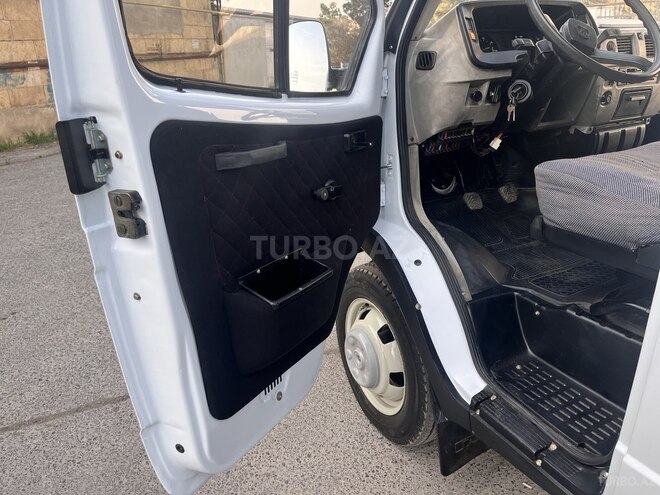 GAZ 3302-744 2001, 67,000 km - 2.4 л - Bakı