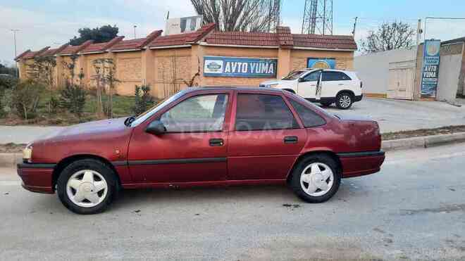 Opel Vectra 1993, 150,000 km - 1.6 l - Bakı
