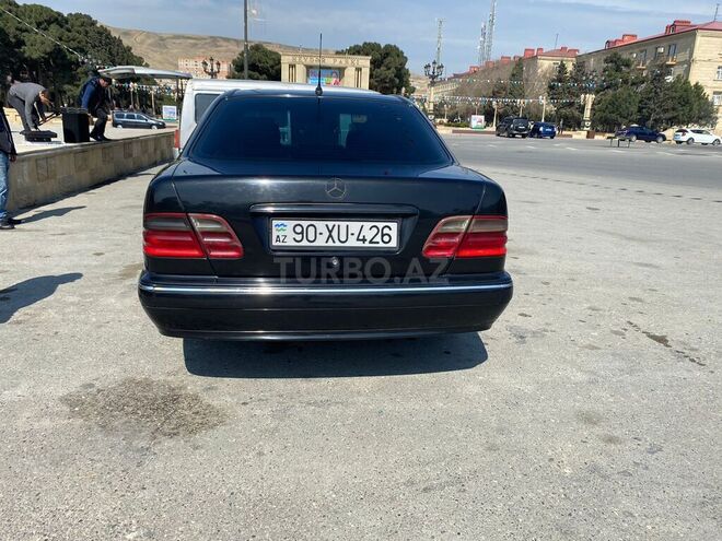 Mercedes E 220 2002, 436,000 km - 2.2 l - Bakı