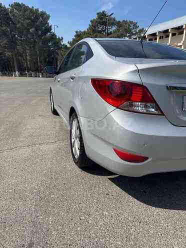 Hyundai Accent 2011, 230,000 km - 1.6 l - Sumqayıt