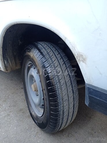 LADA (VAZ) 2106 1990, 173,000 km - 1.3 l - Xudat