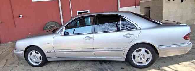 Mercedes E 230 1998, 367,000 km - 2.5 l - Bakı