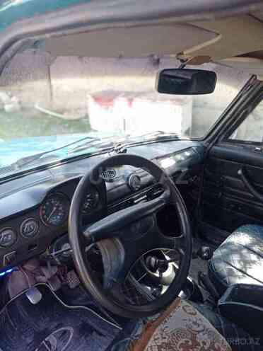 LADA (VAZ) 2106 1981, 250,000 km - 1.6 l - Yevlax