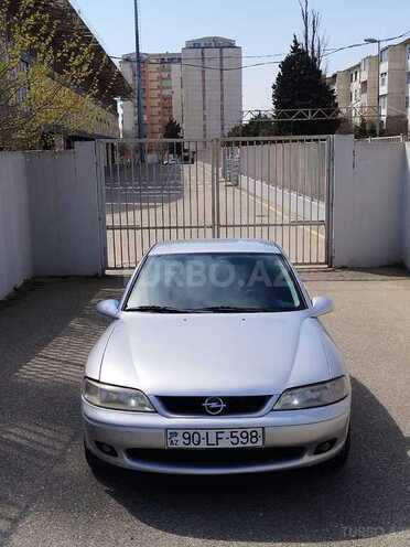 Opel Vectra 1999, 226,806 km - 2.0 л - Bakı