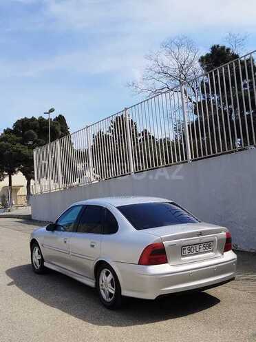 Opel Vectra 1999, 226,806 km - 2.0 л - Bakı